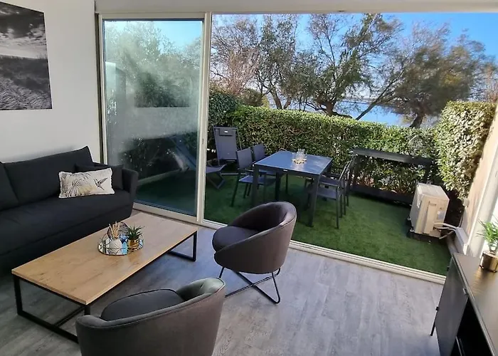 Le Neuburg Sur La Vue Climatisation Piscine Parking *